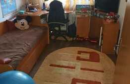 Apartament 4 camere, 89 mp, parcare, zona McDonald's