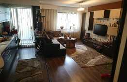 Apartament 4 camere, 89 mp, parcare, zona McDonald's