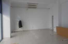 Spatiu comercial, 80 mp, vitrina!