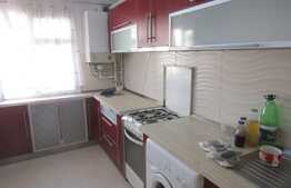 Apartament cu 3 camere, 73 mp, decomandat, parcare, zona strazii Aurel Vlaicu