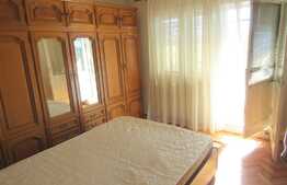 Apartament cu 3 camere, 73 mp, decomandat, parcare, zona strazii Aurel Vlaicu