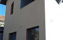 Casa de vanzare, 300 mp, 418 mp teren, zona de case!