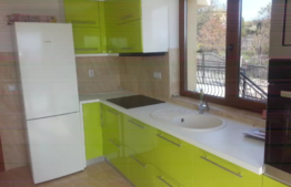 Casa individuala cu 5 camere, 195 mp, gradina 870 mp, partial mobilata, zona strazii Viile Dâmbul Rotund