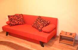 Garsoniera 28 mp, decomandata, zona Casa Piratilor