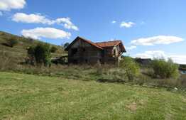 De vanzare casa la rosu, 210 mp utili, teren 900 mp, front stradal 40 ml, Exterior Nord