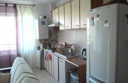 Apartament 2 camere, etaj intermediar, parcare, zona Petrom Baciu