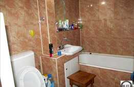 Apartament de vanzare in zona Coloane, 2 camere semidecomandate, 46 mp