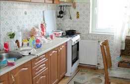 Apartament de vanzare in zona Coloane, 2 camere semidecomandate, 46 mp