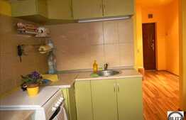 De vanzare 2 camere semidecomandate, 52 mp, zona Sala Sporturilor