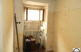 2 camere de vanzare zona strazii Eroilor