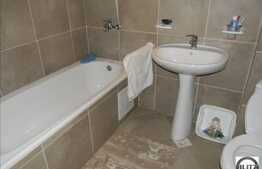 Apartament 2 camere, semidecomandat, 40,5 mp utili, bloc nou, zona Calvaria