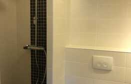 Apartament 3 camere, decomandat, 75 mp, parcare, zona Parcului Central