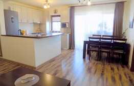 Apartament lux! 3 camere, 68 mp, parcare, LA CHEIE!