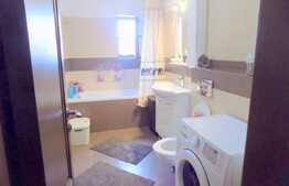 Apartament lux! 3 camere, 68 mp, parcare, LA CHEIE!