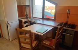 Apartament 3 camere, 60 mp, decomandat, zona UMF