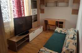 Apartament 3 camere, 60 mp, decomandat, zona UMF