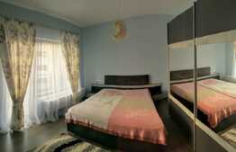 Apartament 4 camere, 90 mp, ideal pentru investitie, parcare si garaj, zona Mozart