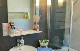 Apartament 4 camere, 90 mp, ideal pentru investitie, parcare si garaj, zona Mozart