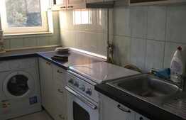 Apartament 3 camere, 50 mp, decomandat, parcare, zona strazii Plopilor