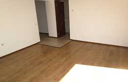 Garsoniera decomandata, 34 mp, terasa de 10 mp, zona strazii Eroilor!