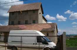 Teren intravilan 3.000 mp cu destinatie industriala