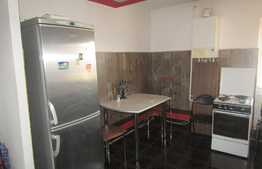 Apartament 4 camere, 98 mp, decomandat, prima inchiriere, zona strazii Bucuresti