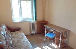 Apartament 3 camere, 64 mp, zona strazii Bucuresti