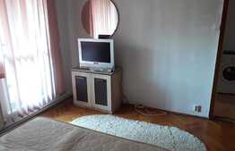 Apartament 3 camere, 90 mp, decomandat, zona Piata Marasti