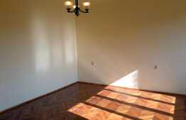 Apartament 3 camere, 95 mp, decomandat, A.C. , zona Piata Mihai Viteazu