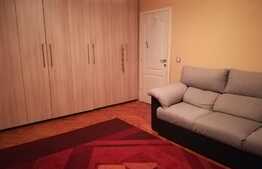 Apartament 3 camere, 68 mp, zona  Piata Cipariu