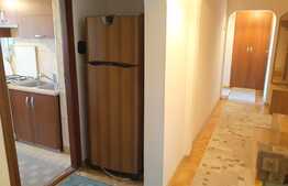 Apartament 4 camere, 90 mp, decomandat, zona strazii Parang
