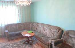 Apartament 4 camere, 90 mp, decomandat, zona strazii Parang