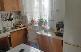 Apartament 3 camere, 70 mp, scara interioara, decomandat, prima inchiriere, zona Piata Mihai Viteazu