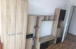 Apartament 3 camere, 90 mp, decomandat, parcare, zona strazii Campina