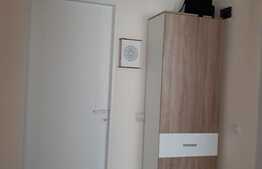Apartament 2 camere, decomandat, 55 mp, parcare, zona Vivo
