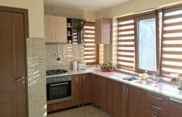 Casa de vanzare D+P+E+M, 378 mp utili, 500 mp teren, finisata la cheie!