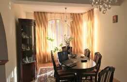 Casa de vanzare D+P+E+M, 378 mp utili, 500 mp teren, finisata la cheie!