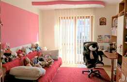 Casa de vanzare D+P+E+M, 378 mp utili, 500 mp teren, finisata la cheie!