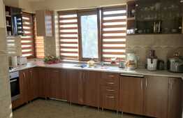 Casa de vanzare D+P+E+M, 378 mp utili, 500 mp teren, finisata la cheie!