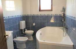 Casa de vanzare D+P+E+M, 378 mp utili, 500 mp teren, finisata la cheie!