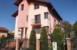 Casa de vanzare D+P+E+M, 378 mp utili, 500 mp teren, finisata la cheie!