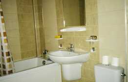 Garsoniera 40 mp, decomandata, bloc nou, moderna, zona strazii Viilor