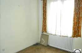 Apartament de vanzare cu 2 camere, la 1 minut de Piata Hermes