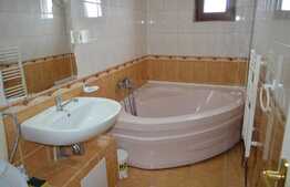 Apartament 4 camere, 93 mp utili,  decomandat, panorama, zona Calea Manastur!