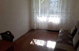Apartament 3 camere, decomandat, 64 mp, zona strazii Bucuresti