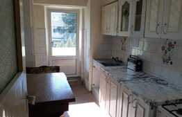 Apartament 3 camere, decomandat, 64 mp, zona strazii Bucuresti