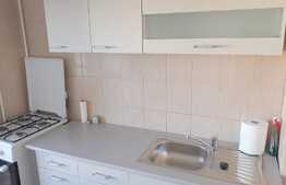 Apartament 2 camere, 50 mp, decomandat, zona Golden Tulip
