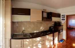 Apartament 3 camere, 86 mp, zona Oncos