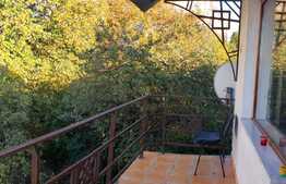 Apartament 3 camere, 93 mp utili, parcare, imobil de tip vila!