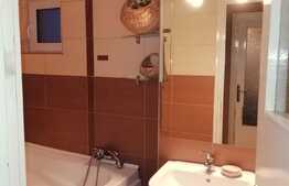 Apartament 4 camere, 80 mp, zona strazii Calea Floresti